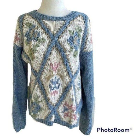 Needles & Yarn Sweaters - Vintage 1991 Needles & Yarn CottageCore Sweater Size M Medium Blue Cream Floral